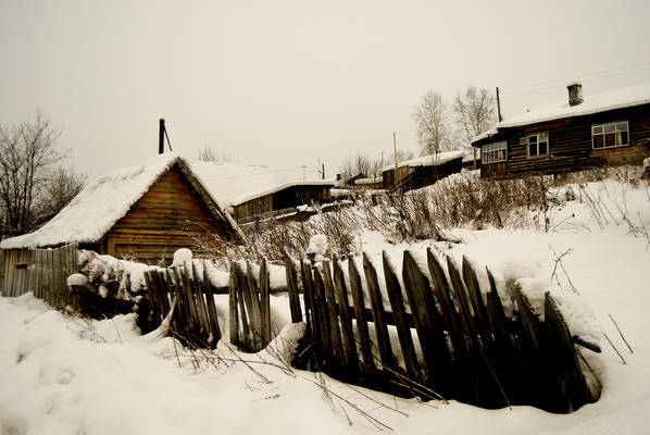 a l e s s a n d r o f a g i o l i - Poselok Usva, Russia