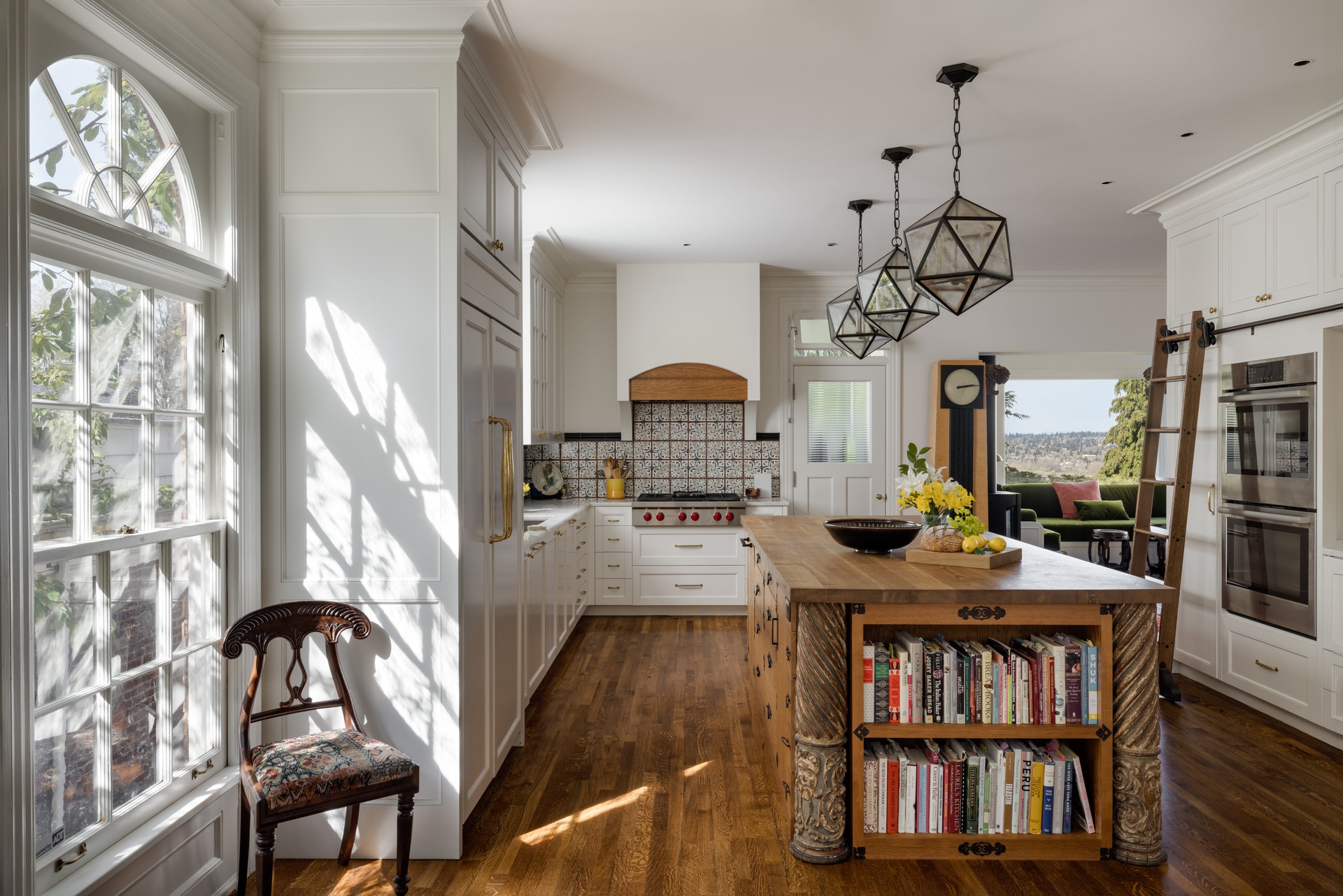 Holland Stephens Interiors